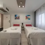 Hotel Gabriel Y Galan *