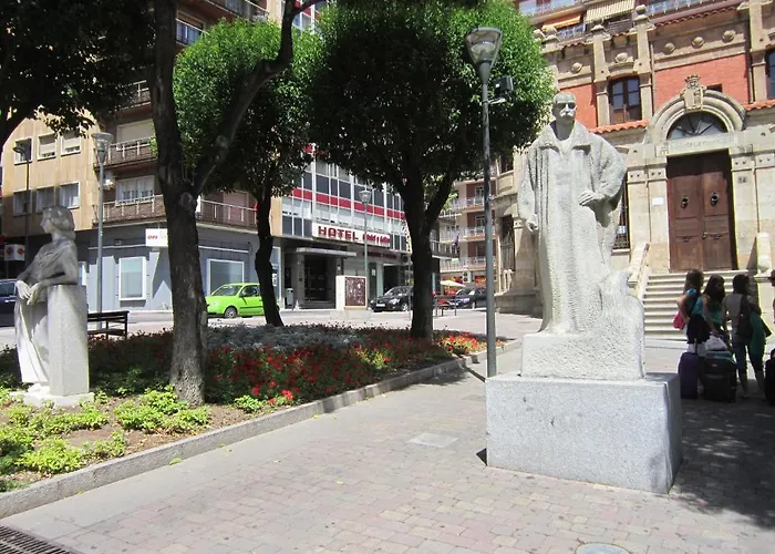 Hotel Gabriel Y Galán